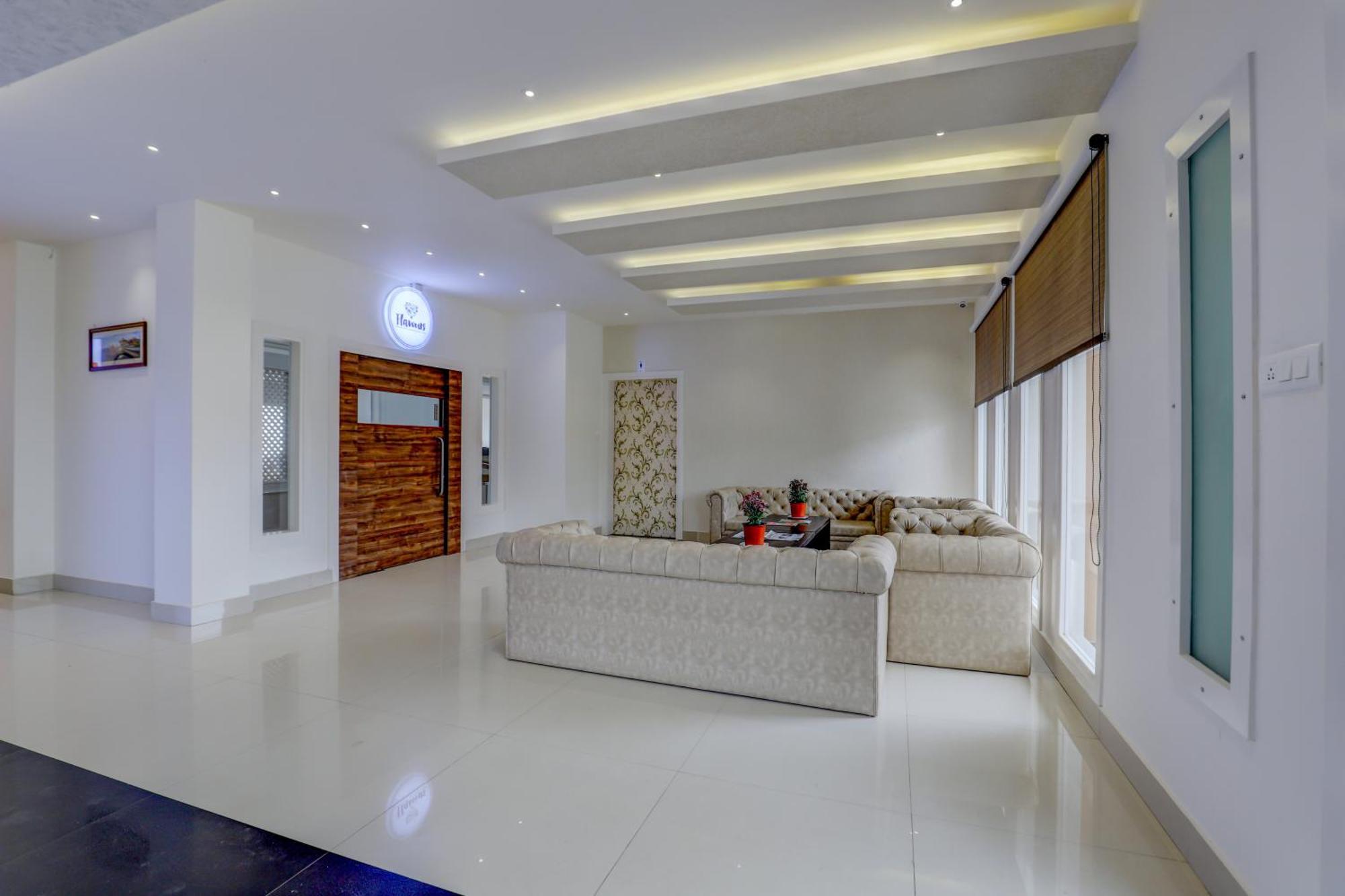 Banari Regency By Summit Hotel Namchi Ngoại thất bức ảnh
