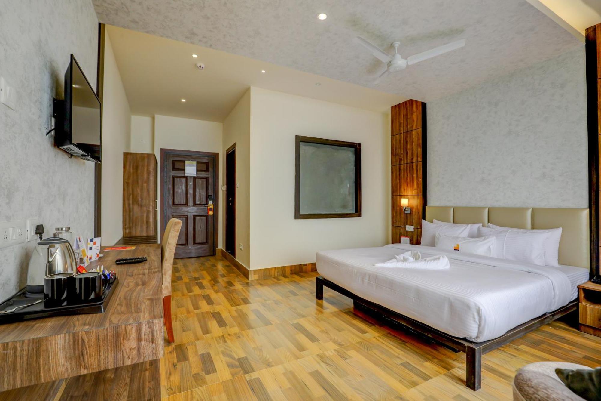 Banari Regency By Summit Hotel Namchi Ngoại thất bức ảnh