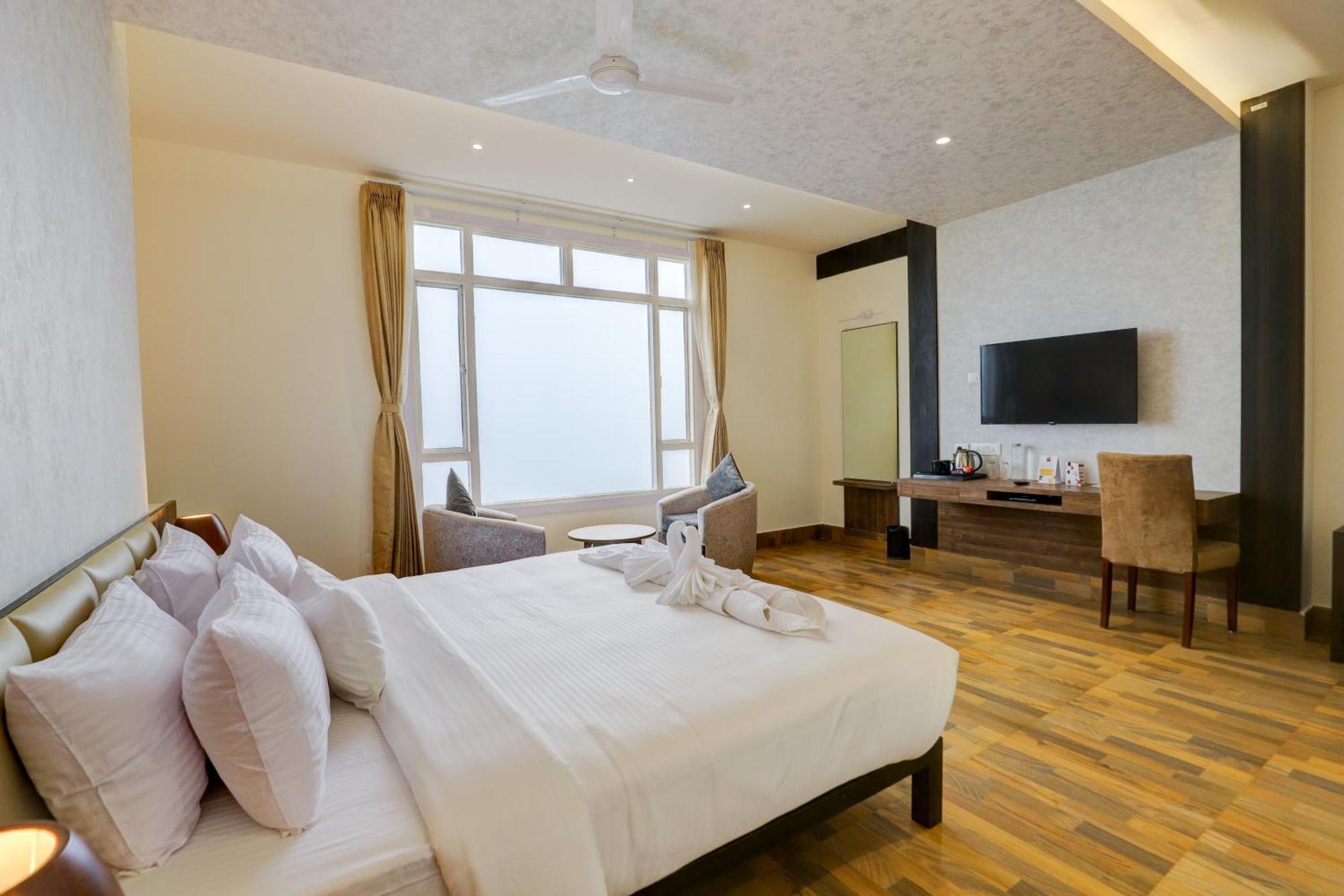 Banari Regency By Summit Hotel Namchi Ngoại thất bức ảnh