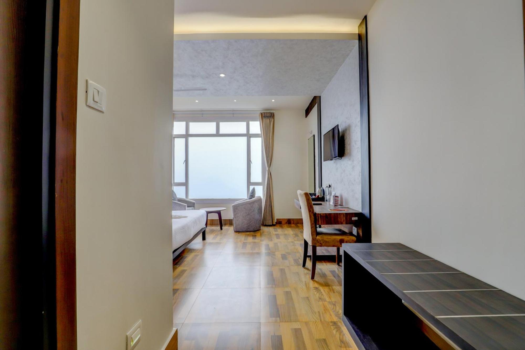 Banari Regency By Summit Hotel Namchi Ngoại thất bức ảnh