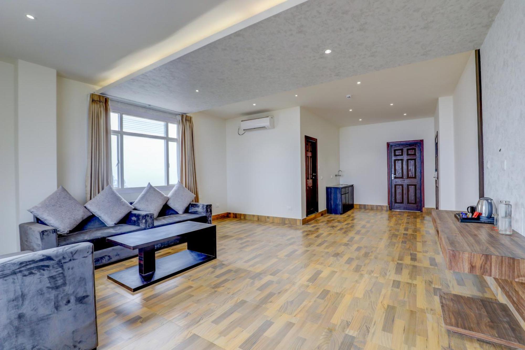 Banari Regency By Summit Hotel Namchi Ngoại thất bức ảnh